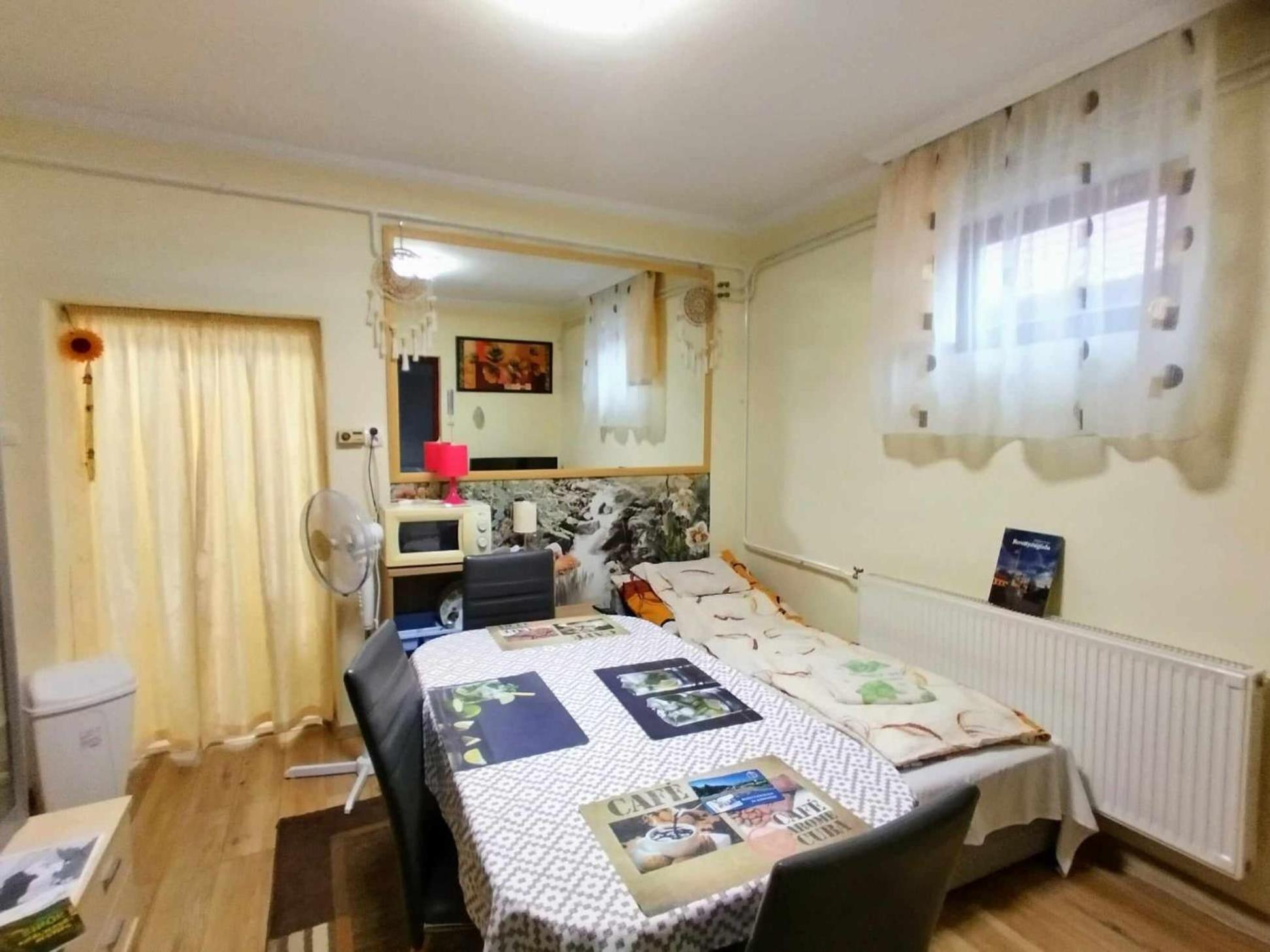 Berettyóújfalu Bundik Vendeghaz 아파트 외부 사진